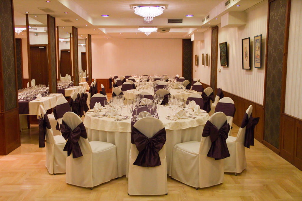Elizabeth Hotel 4*