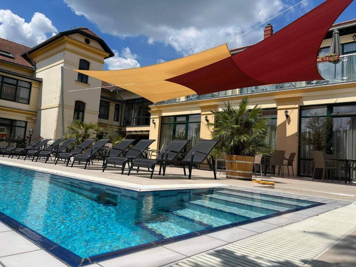 Hotel Elizabeth 4*