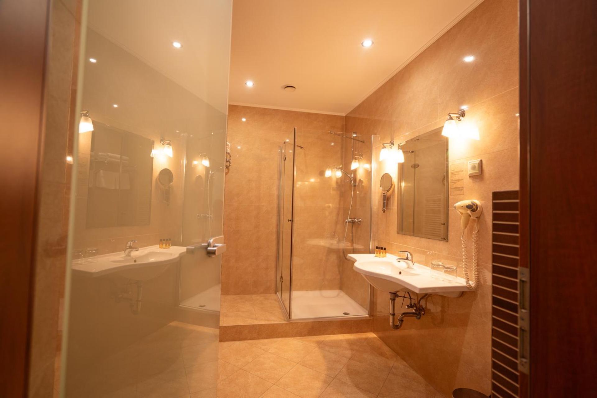 Hotel Elizabeth 4*